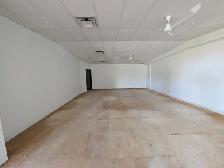 Huge 2440 sqft Customizable Office/Commercial Space for Rent - Photo 9