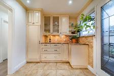 Private room rent in Scarborough   parking - Photo 7