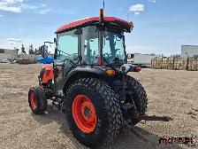 2020 Kubota M4-071 Tractor - Via Online Auction - Photo 5
