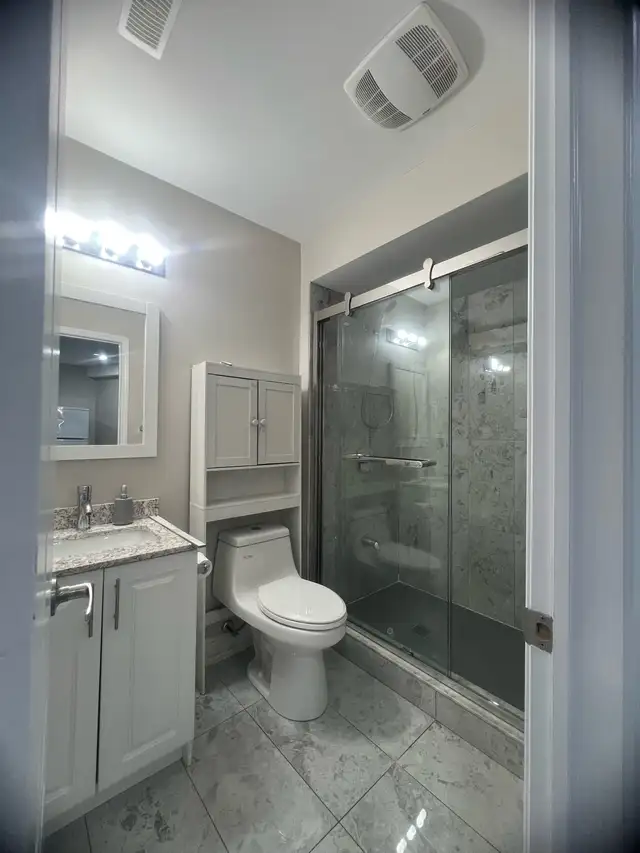 2BED   1BATH Basement Apartment for Rent McVean/Countryside