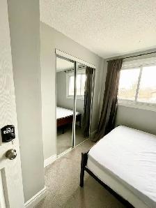 Room for rent - Photo 2