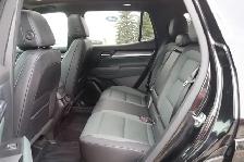 2026 GMC Terrain AT4 TECH PKG, NO ACCIDENTS - Photo 19
