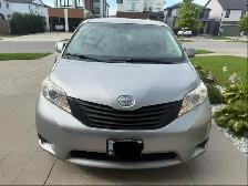 2011 Toyota Sienna – Excellent Condition