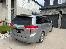 2011 Toyota Sienna – Excellent Condition - Photo 3