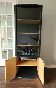 Elegant, high-end, and beautiful bookshelf - Photo 2