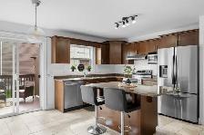 3 Bedroom 2 Bath house Fully Furnished, Oct 1st - Photo 2