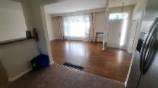 CLEAN and QUIET - 2 bedroom upper floor  for rent - Photo 4
