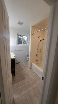 CLEAN and QUIET - 2 bedroom upper floor  for rent - Photo 15
