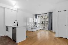 Large 3½  condo,  MetroAtwater, 16th floor,  $1800/m - Photo 8