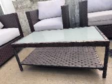 Patio set with umbrella - Photo 2