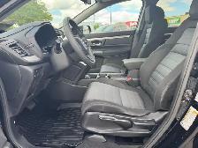 2017 Honda CR-V LX, AWD, Camera, Adaptive, Lane Assist, Collisio - Photo 9