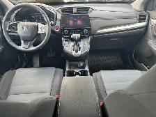 2017 Honda CR-V LX, AWD, Camera, Adaptive, Lane Assist, Collisio - Photo 11