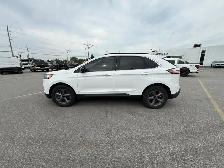 2022 Ford Edge SEL - Photo 3