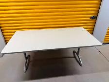 Training Table | Excellent Condition | Call us now! - Photo 3