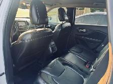 2015 Jeep Cherokee 4WD 4dr Limited - Photo 8