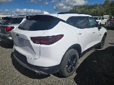 2025 Chevrolet Blazer True North - Photo 2