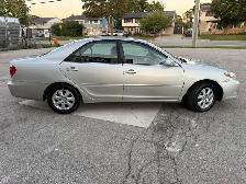 2005 Toyota Camry LE 4dr Sdn LE V6 Auto - Photo 6