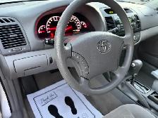 2005 Toyota Camry LE 4dr Sdn LE V6 Auto - Photo 14
