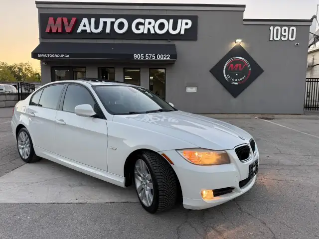 2011 BMW 3 Series 323i 4dr Sdn 323i RWD