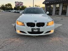 2011 BMW 3 Series 323i 4dr Sdn 323i RWD - Photo 2