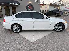 2011 BMW 3 Series 323i 4dr Sdn 323i RWD - Photo 8