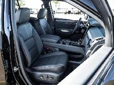 2027 GMC Acadia AT4 - Photo 15