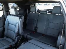 2027 GMC Acadia AT4 - Photo 17