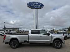 2024 Ford Super Duty F-350 PLATINUM! / 6.7LHO! / 8FT BOX! / LOAD - Photo 2