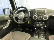 JEEP WRANGLER UNLIMITED 2017 UNLIMITED SAHARA AUTOMATIQUE 137 40 - Photo 13