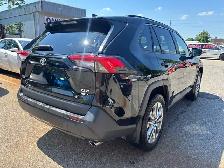 2022 Toyota RAV4 XLE AWD - Photo 6