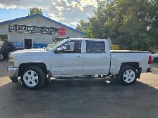 2018 Chevrolet Silverado 1500 LT - Photo 2