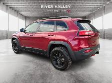 2017 Jeep Cherokee Trailhawk Leather Plus - Photo 5