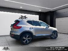 2023 Volvo XC40 B5 AWD CORE - Blind Spot Monitor - Reverse Camer - Photo 12