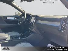 2023 Volvo XC40 B5 AWD CORE - Blind Spot Monitor - Reverse Camer - Photo 22