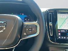 2023 Volvo XC40 B5 AWD CORE - Blind Spot Monitor - Reverse Camer - Photo 34