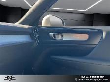 2023 Volvo XC40 B5 AWD CORE - Blind Spot Monitor - Reverse Camer - Photo 36