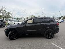 2020 Jeep Grand Cherokee ALTITUDE 4X4 LEATHER PAN/ROOF NAV B/SPO - Photo 4