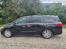 2018 Honda Odyssey LX Auto - Photo 4