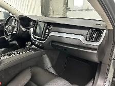 Volvo XC60 T6 Momentum TI 2018 à vendre - Photo 21