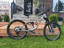 vélo de montagne - Photo 2