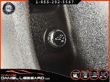 2024 Cadillac XT4 AWD SPORT, CUIR, TOIT, MAG 18PO, GPS, 2.0L TUR - Photo 28