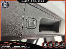 2024 Cadillac XT4 AWD SPORT, CUIR, TOIT, MAG 18PO, GPS, 2.0L TUR - Photo 33