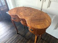 Antique French Pop Up Vanity - Photo 3