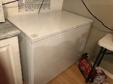 Moving Sale - Photo 7