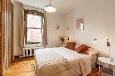 Condo lumineux au dernier étage avec deux chambres fermées - Photo 9