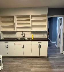 3 Bedroom Apartment in Victoria Park / St. Clair - Photo 4