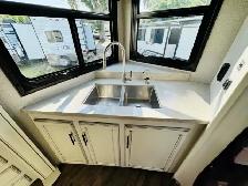 2020 Jayco Eagle 332CBOK – 40' Travel Trailer - Photo 7