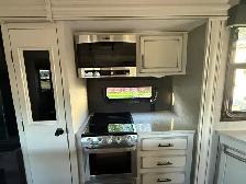 2020 Jayco Eagle 332CBOK – 40' Travel Trailer - Photo 8