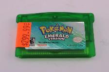 Pokémon Emerald Version for Game Boy Advance.(#7868)