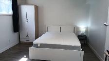 EXTRA-LARGE FURNISHED ROOM FOR RENT - Photo 3
